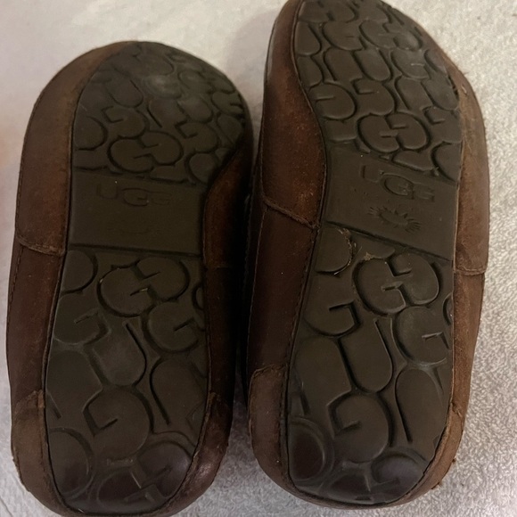 Ugg Ascot Imperfection Slippers Sz 9 - Picture 12 of 12